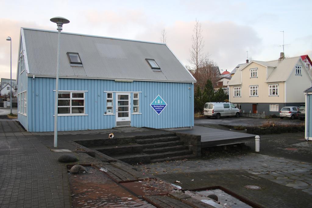 Harbourfront Guesthouse Hafnarfjordur Exterior photo